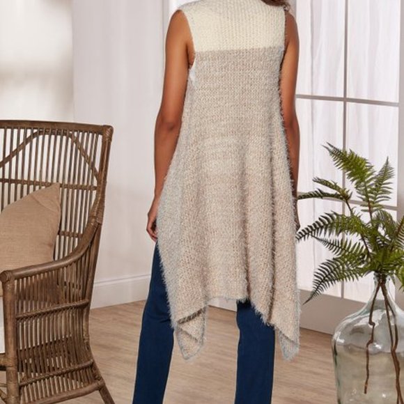 Soft Surroundings Sleeveless Beige Topper Vest - Picture 2 of 7